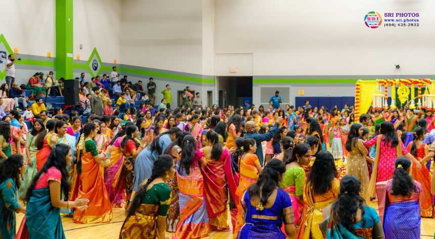 gates-bathukamma-and-dasara-celebrations-6.jpg