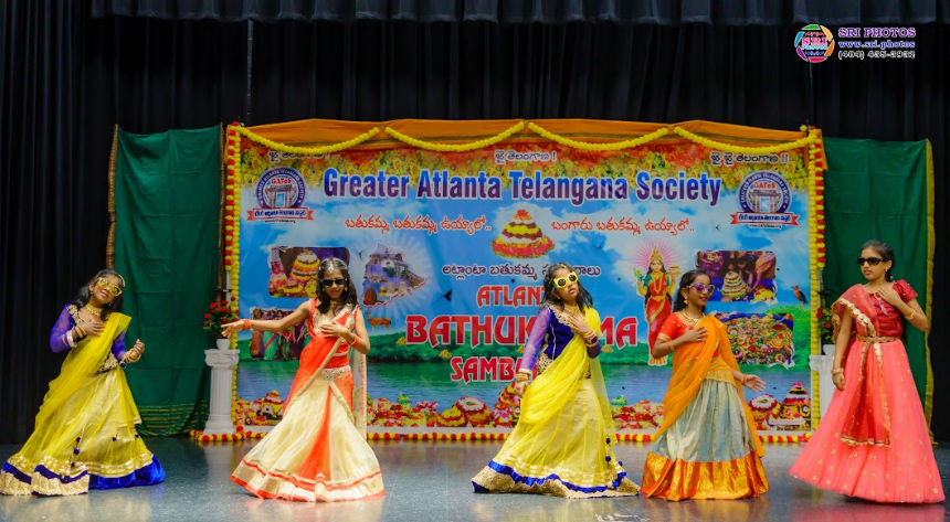 gates-bathukamma-and-dasara-celebrations-7.jpg