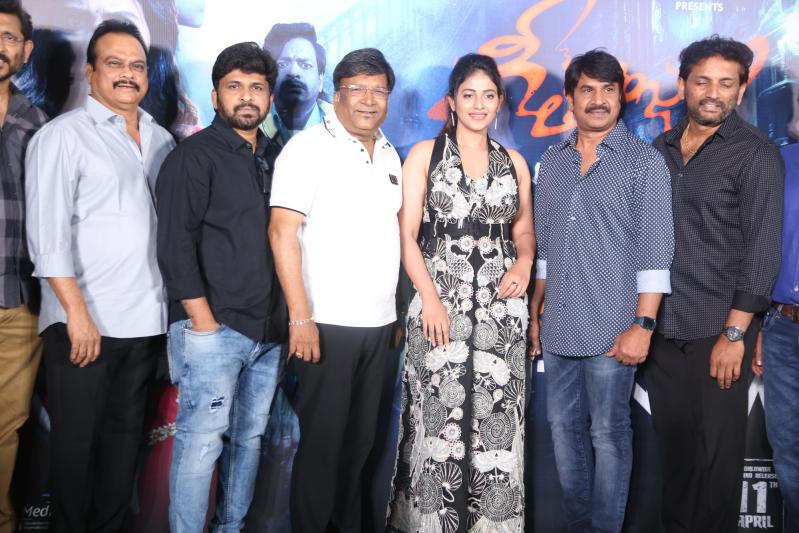 geetanjali-malli-modalaindi-movie-trailer-launch-11.jpg