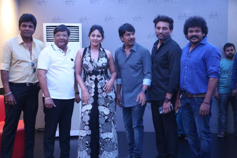 geetanjali-malli-modalaindi-movie-trailer-launch-3.jpg