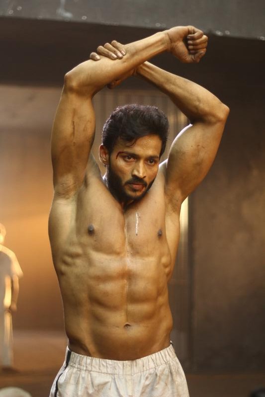 geetasakshigaa-movie-stills-4.jpg