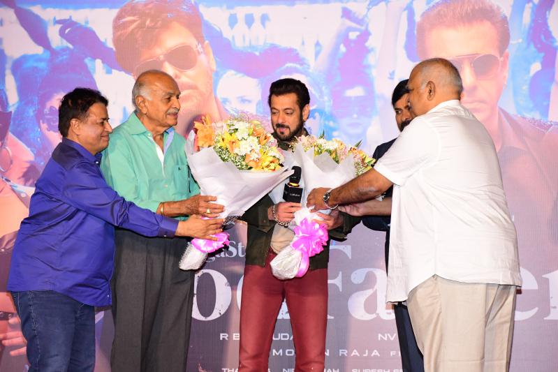 god-father-hindi-trailer-launch-7.jpg