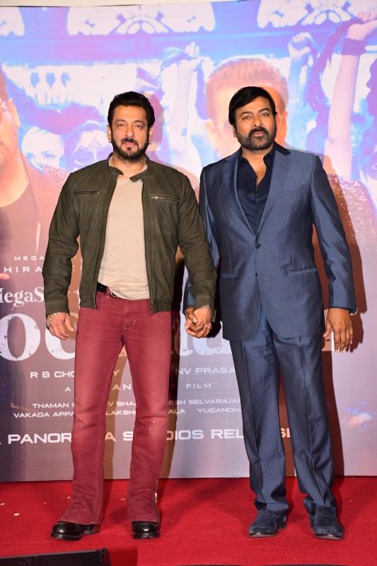 god-father-hindi-trailer-launch-9.jpg