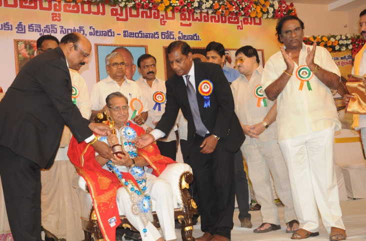 gollapudi4.jpg