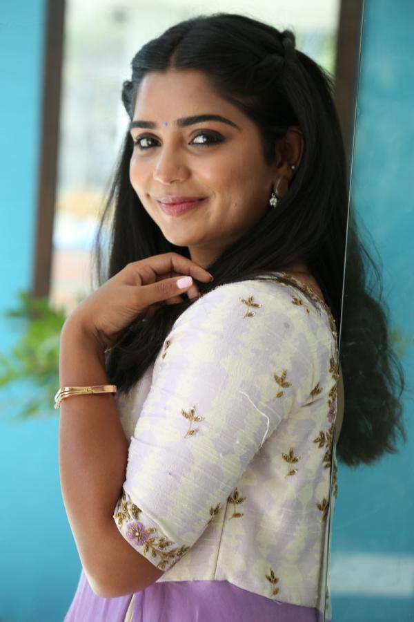 gouri-g-kishan-stills-3-3.jpg