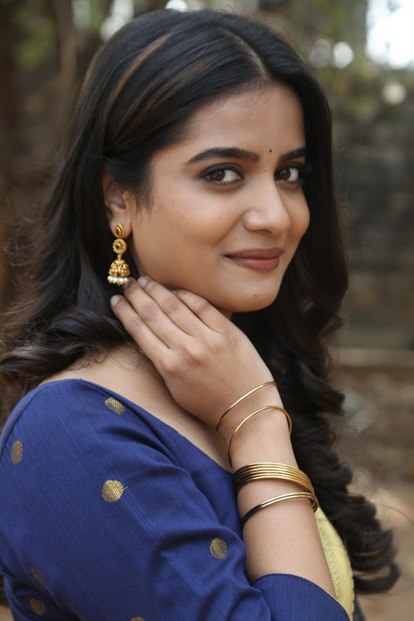 gouri-priya-stills-2-14.jpg