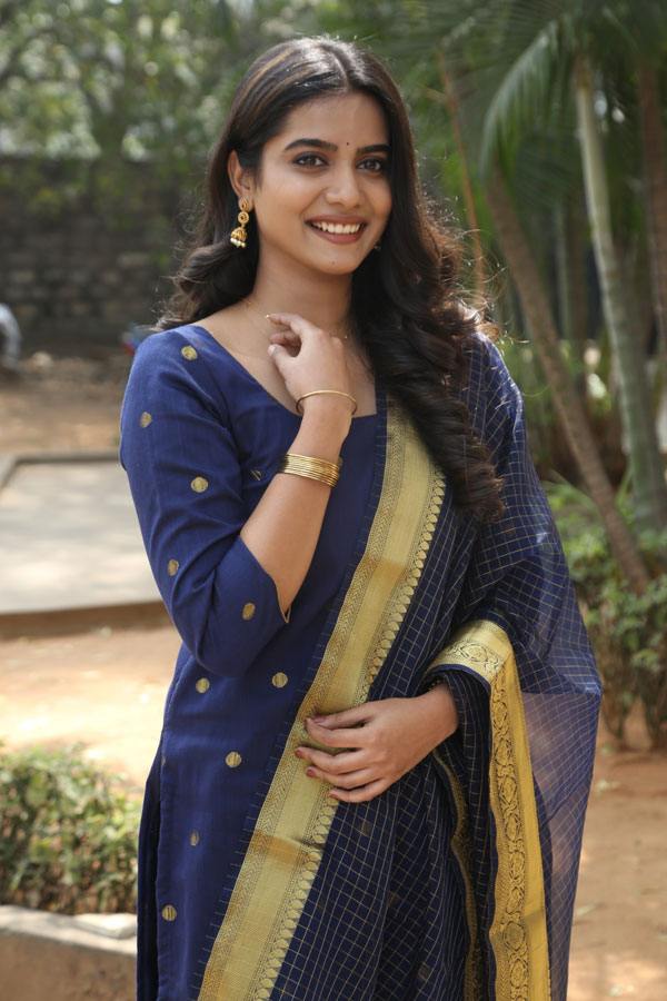 gouri-priya-stills-2-8.jpg