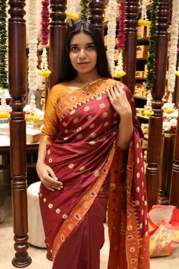 grand-launching-gowri-signature-collections-13.jpg