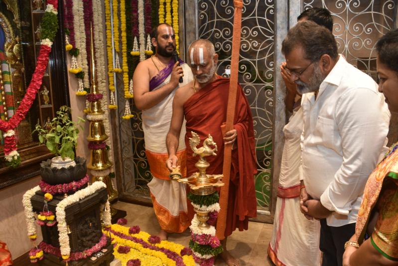 grand-launching-gowri-signature-collections-5.jpg