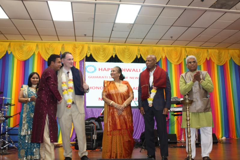gujarati-samaj-of-newyork-celebrates-grand-diwali-celebration-2.jpg