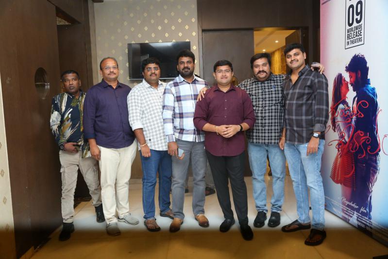 Gurtunda Seetakaalm Movie Press Meet