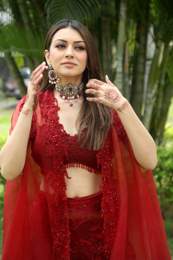 hansika-stills-2-14.jpg