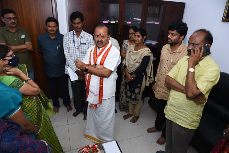 hari-jawaharlal-takes-charge-as-the-principal-secretary-5.jpg