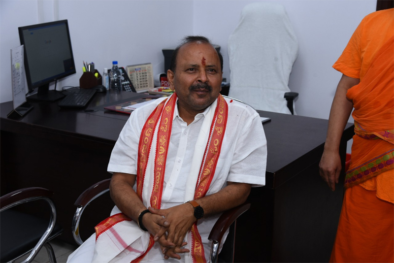 hari-jawaharlal-takes-charge-as-the-principal-secretary-8.jpg