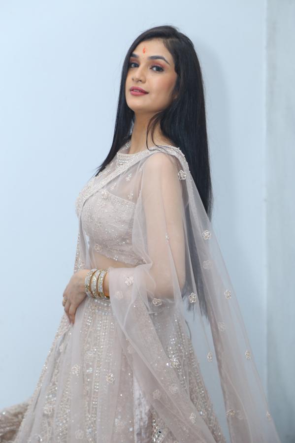 hasini-sudheer-stills-6.jpg