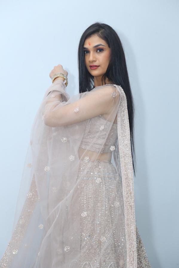 hasini-sudheer-stills-7.jpg