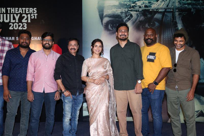 her-movie-trailer-launch-5.jpg