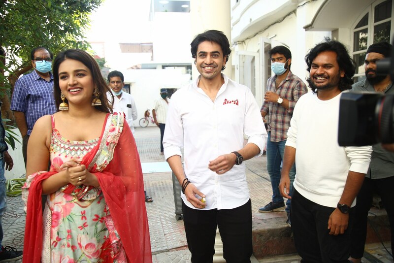 hero-movie-team-success-meet-3.jpg
