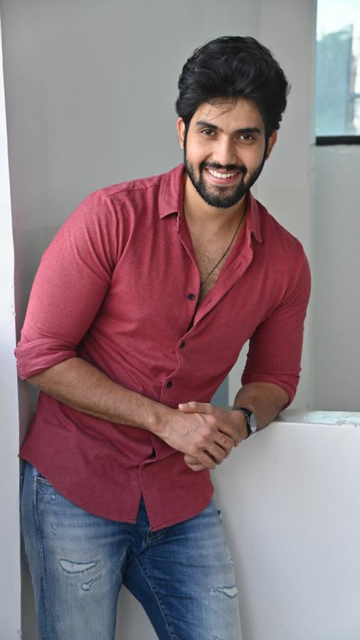 hero-sai-ronak-interview-7.jpg