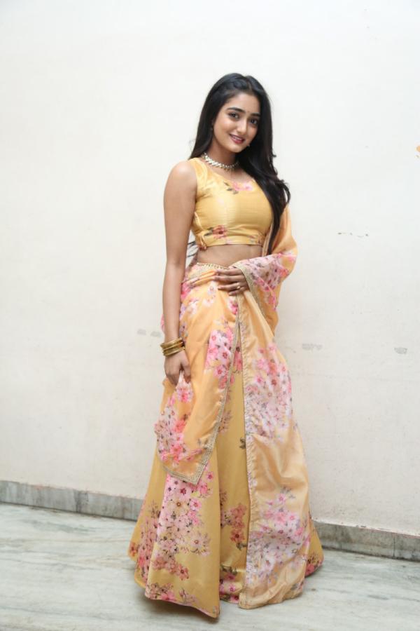 hrithika-srinivas-stills-12.jpg