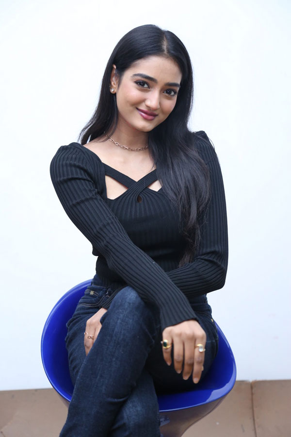 hrithika-srinivas-stills-2-11.jpg