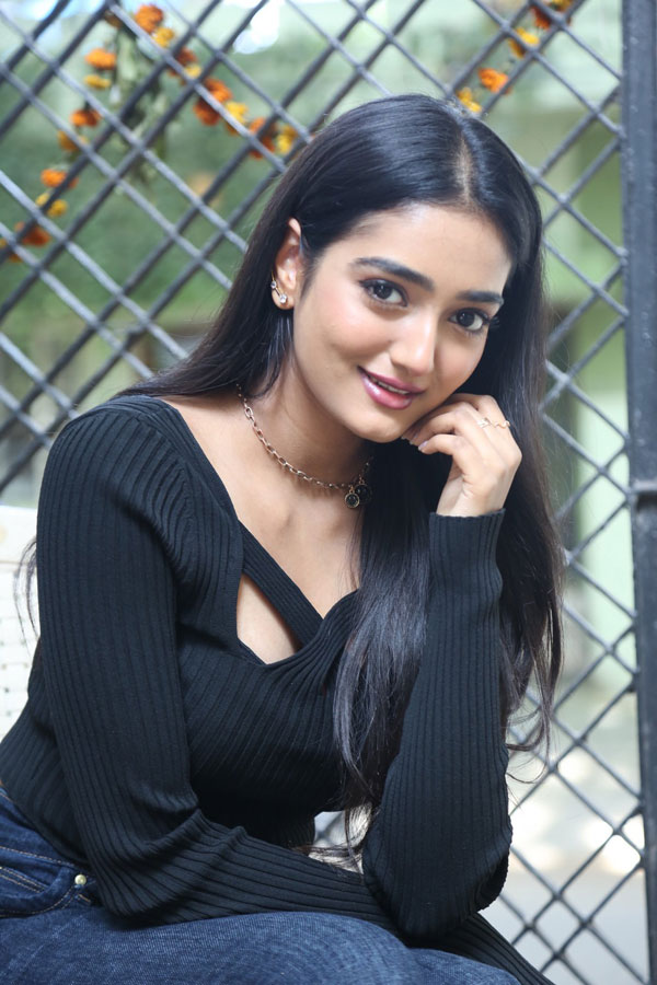 hrithika-srinivas-stills-2-21.jpg