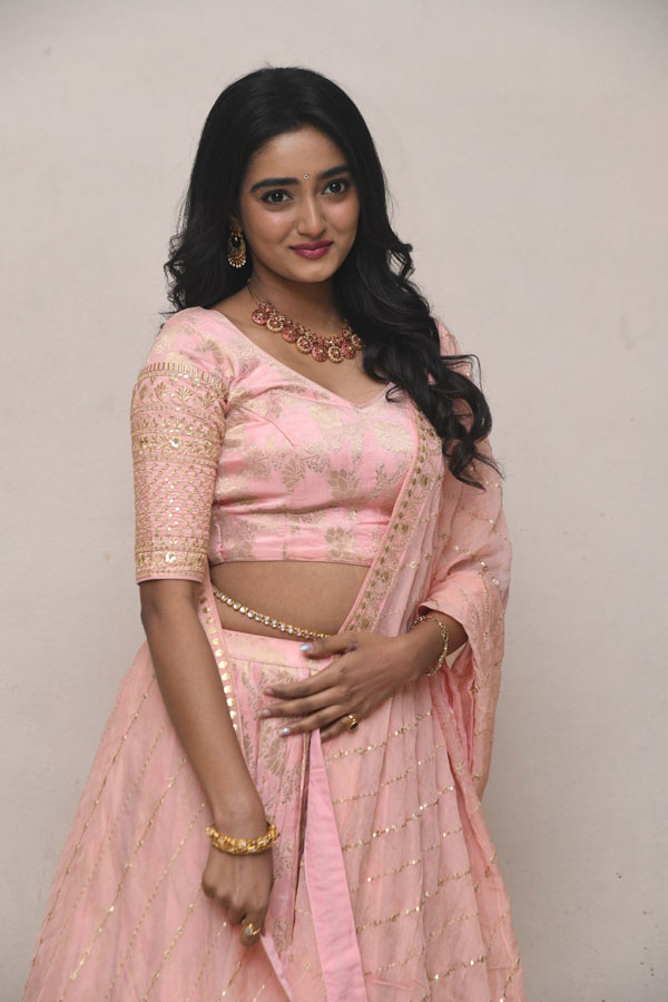 hrithika-srinivas-stills-3-5.jpg