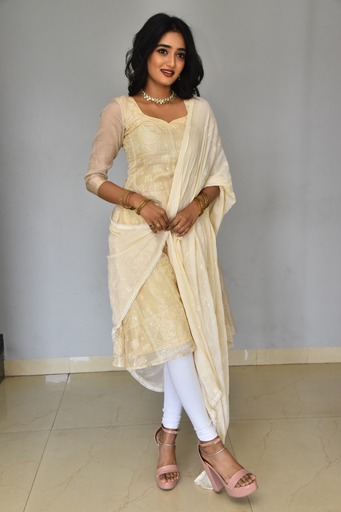hrithika-srinivas-stills-4-11.jpg