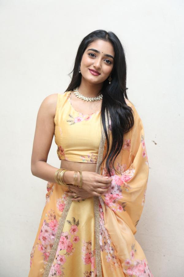hrithika-srinivas-stills-4.jpg