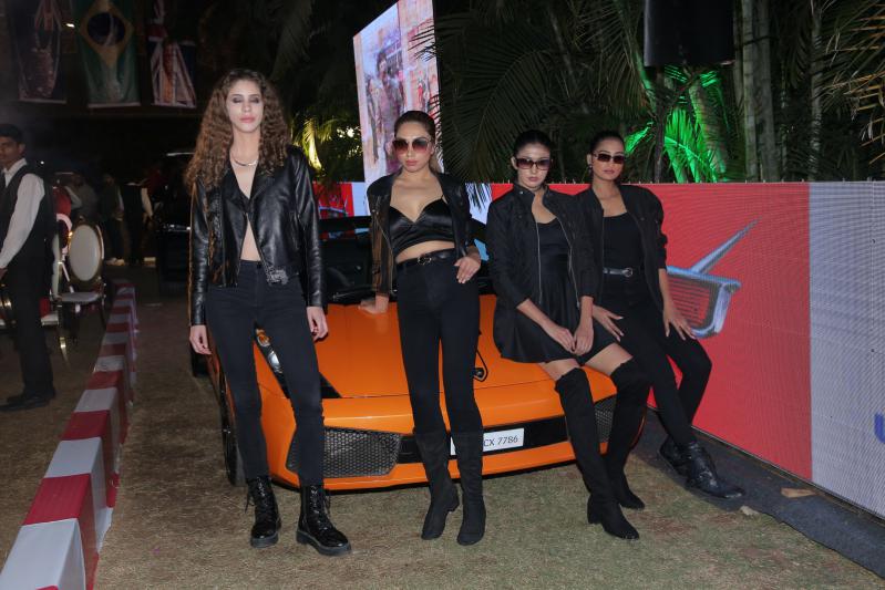 hyderabad-is-enjoy-k1-style-fashion-show-13.jpg