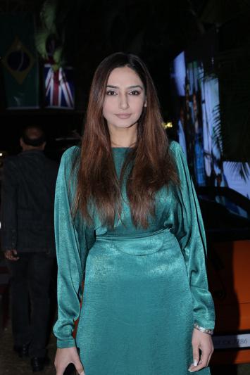 hyderabad-is-enjoy-k1-style-fashion-show-24.jpg