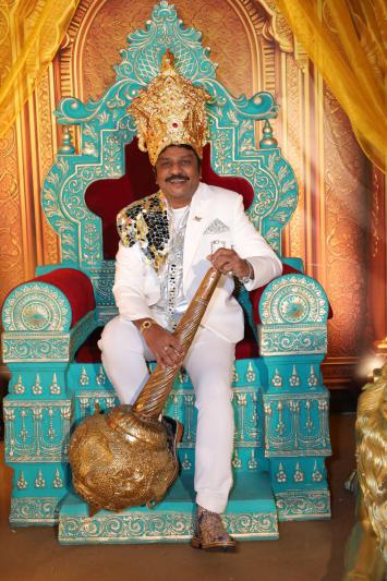 hyderabads-hifi-birthday-bash-lion-kiron-k-party-in-indralok-style-22.jpg