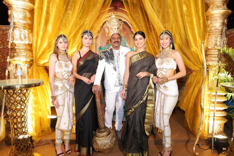 hyderabads-hifi-birthday-bash-lion-kiron-k-party-in-indralok-style-23.jpg