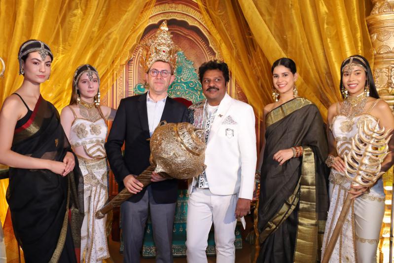 hyderabads-hifi-birthday-bash-lion-kiron-k-party-in-indralok-style-24.jpg