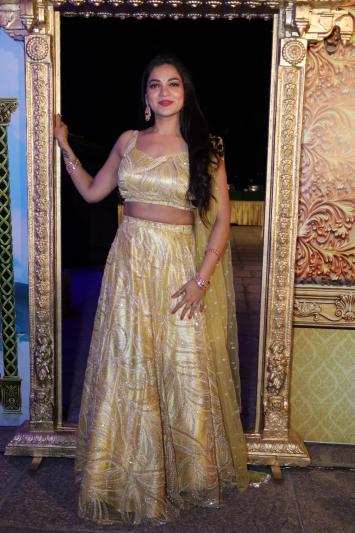 hyderabads-hifi-birthday-bash-lion-kiron-k-party-in-indralok-style-9.jpg
