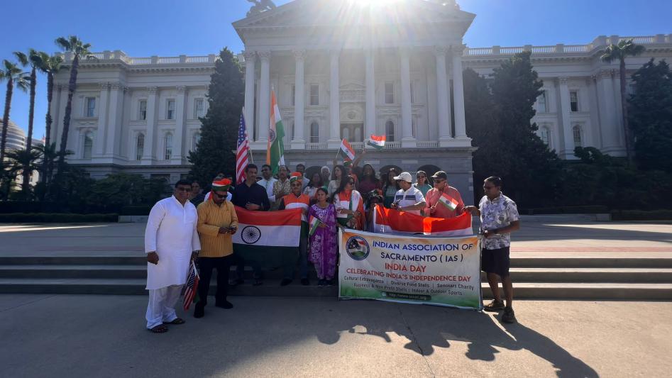 ias-india-77th-independence-day-celebrations-7.jpg