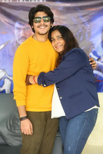 ikshu-movie-success-celebrations-4.jpg