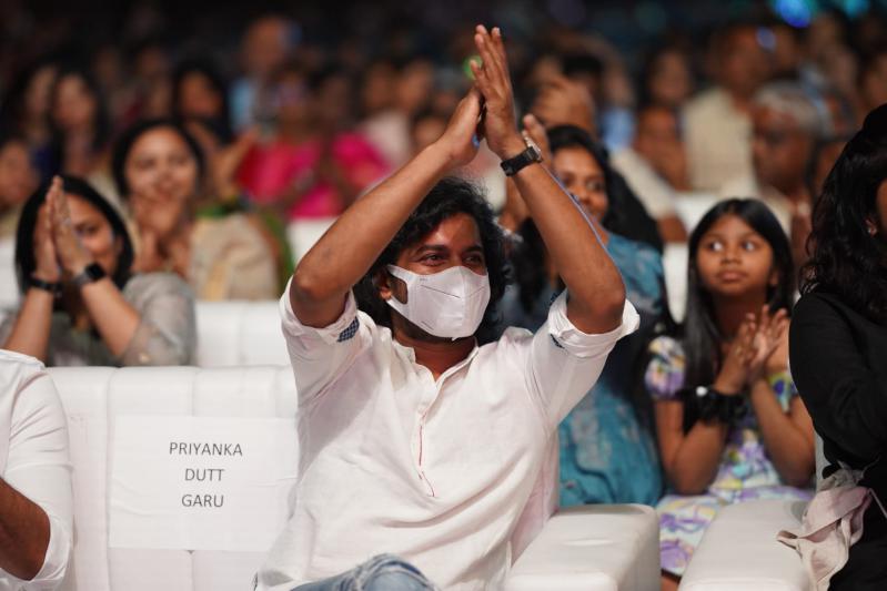 ilayaraja-music-concert-in-hyderabad-7.jpg