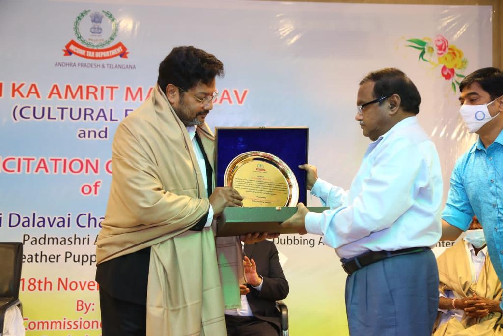 income-tax-dept-ap-telangana-felicitates-actor-sai-kumar-7.jpg