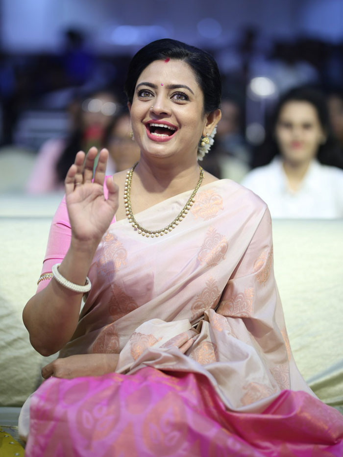 indraja-stills-10.jpg