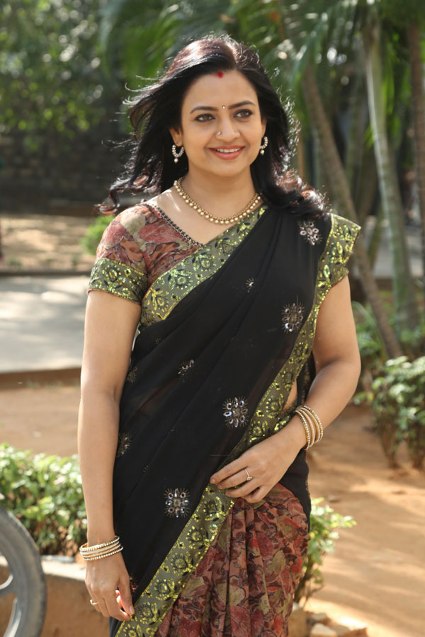 indraja-stills-2-20.jpg