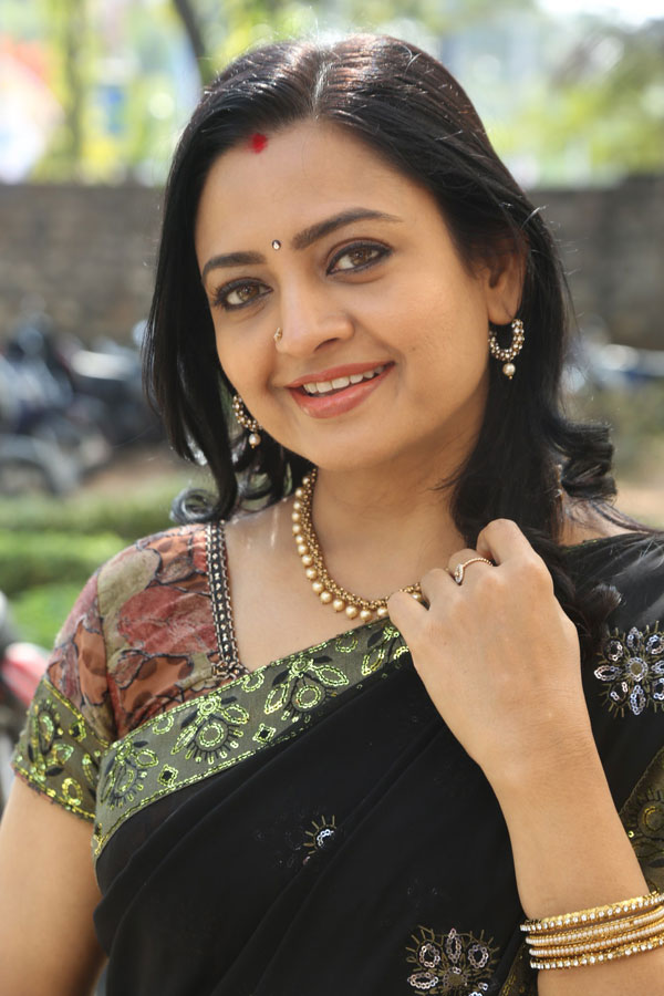 indraja-stills-2-9.jpg