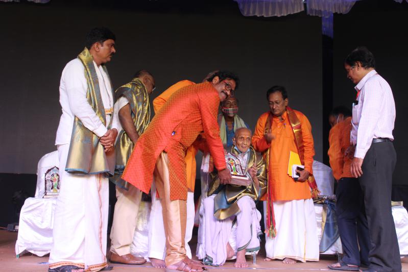 international-telugu-sambaralu-2022-in-bhimavaram-20.jpg