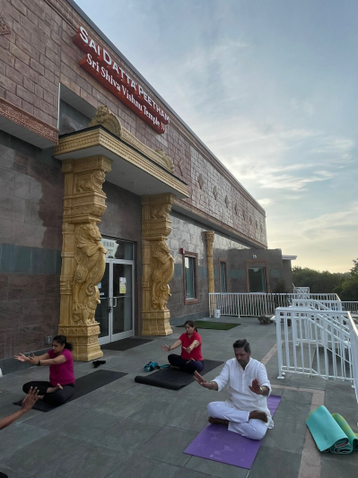 international-yoga-day-activity-held-by-dr-vijaya-nimma-4.png