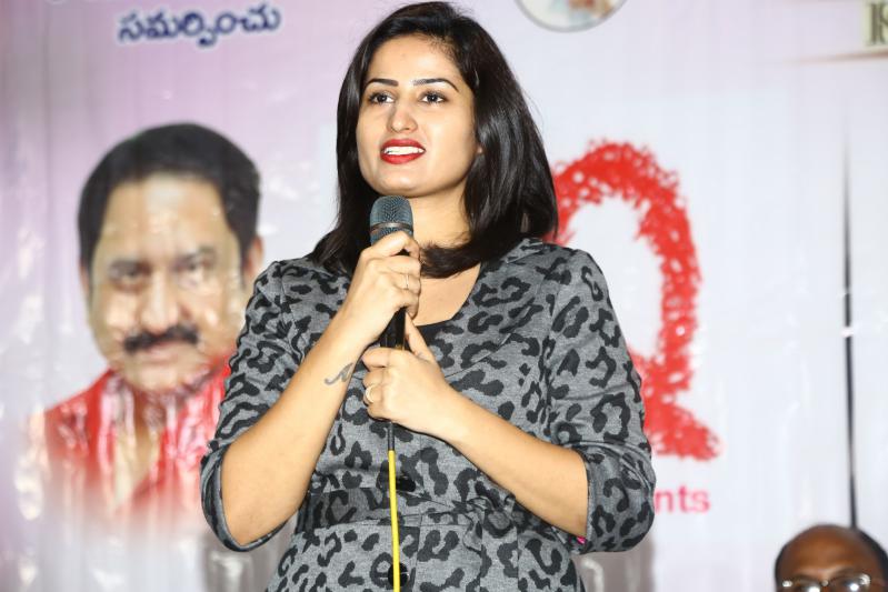 iq-movie-press-meet-6.jpg