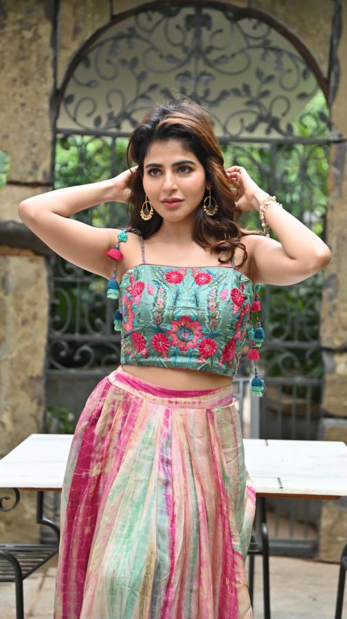 iswarya-menon-stills-2-13.jpg
