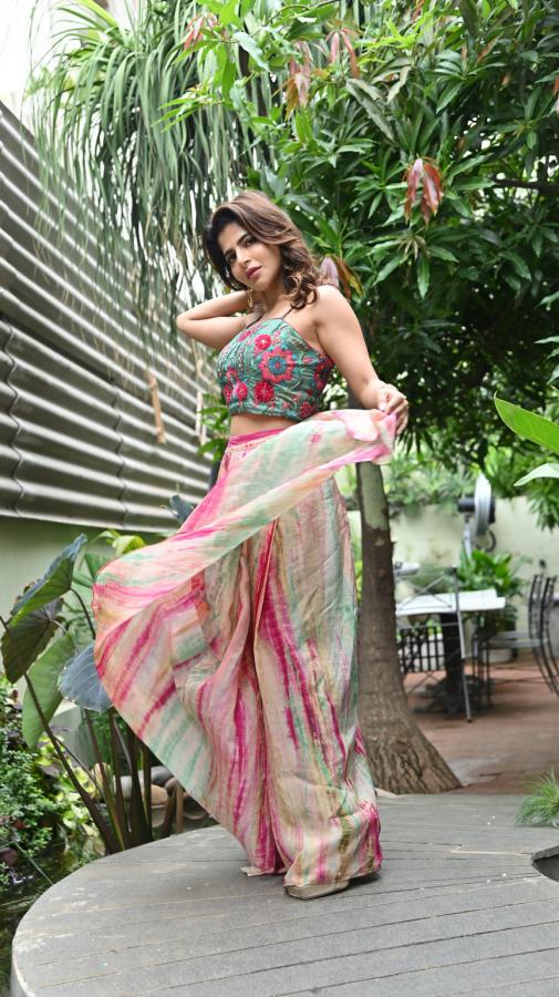iswarya-menon-stills-2-19.jpg