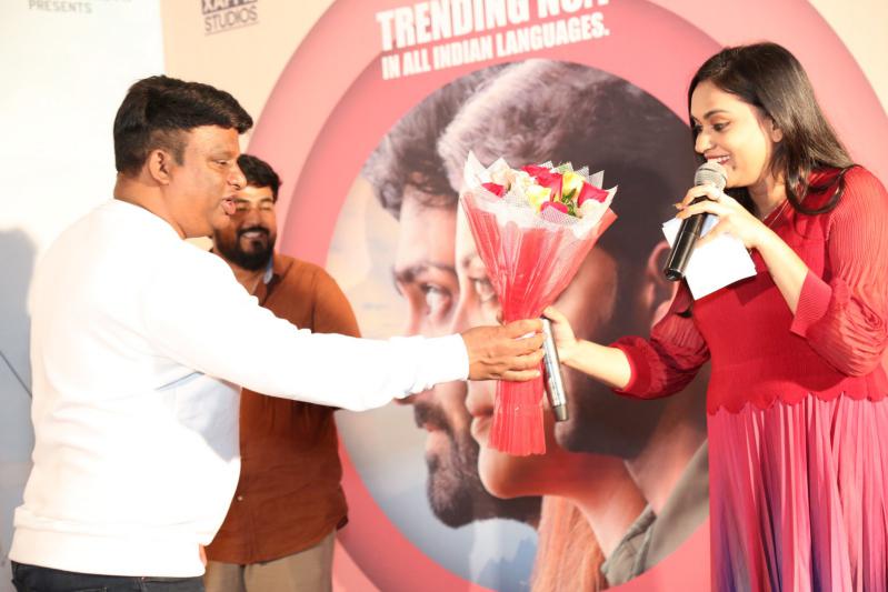jagamemaya-movie-success-meet-9.jpg