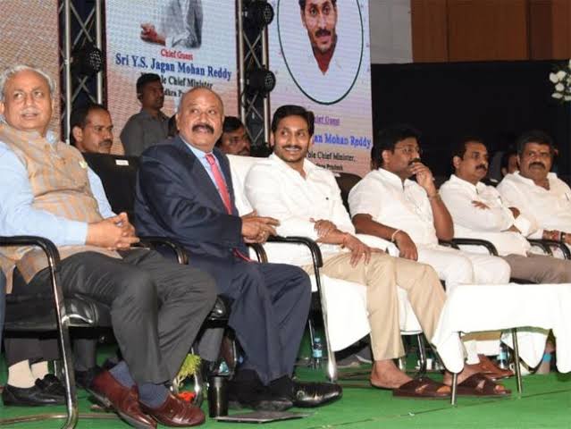 jaganau4.jpg