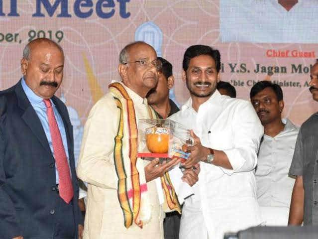 jaganau8.jpg